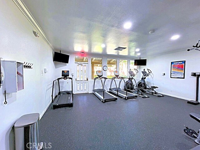 Building Photo - 28506 Barbosa