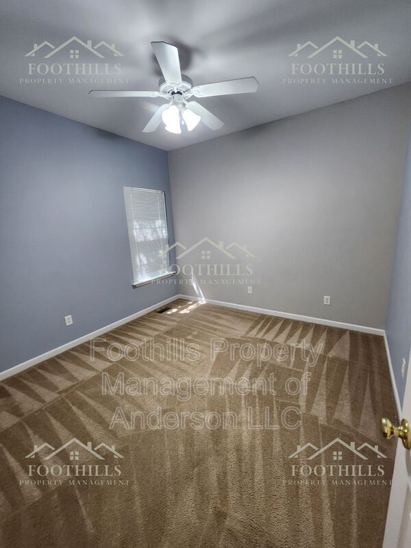Building Photo - 141 Ashton Ln