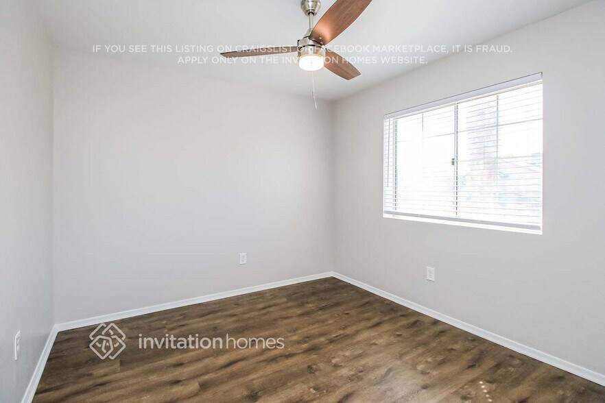 Building Photo - 5180 W Saragosa St