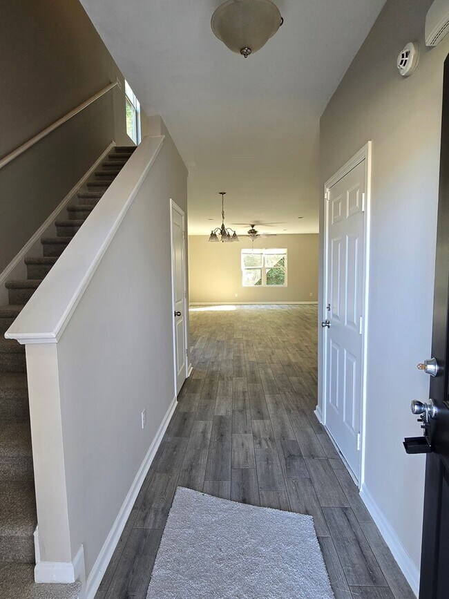Building Photo - nice house in pooler