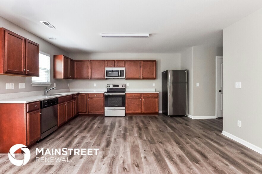 Building Photo - 817 Leatherstone Ln