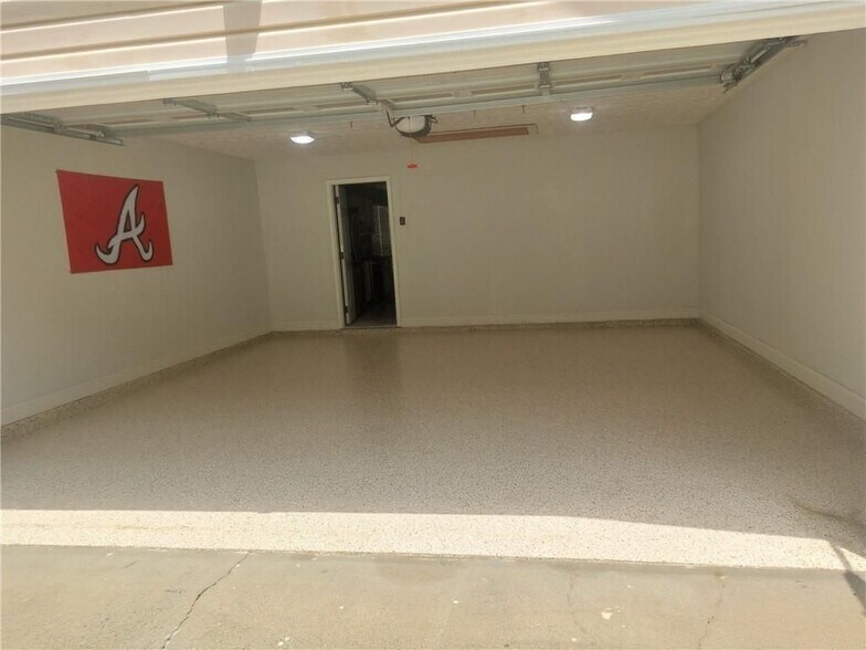 Building Photo - 4215 Hamilton Walk Dr