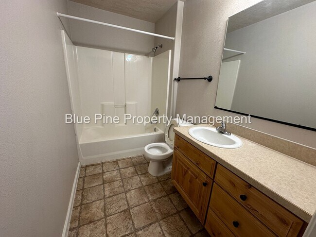 Building Photo - 149 Clubhouse Cir