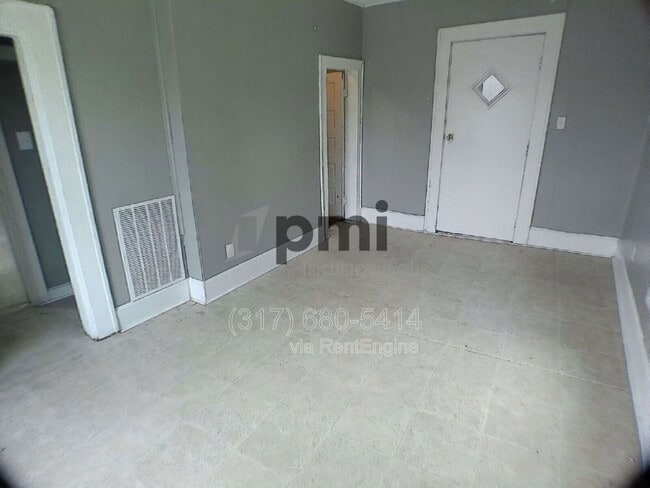 Building Photo - 213 E Madison Ave