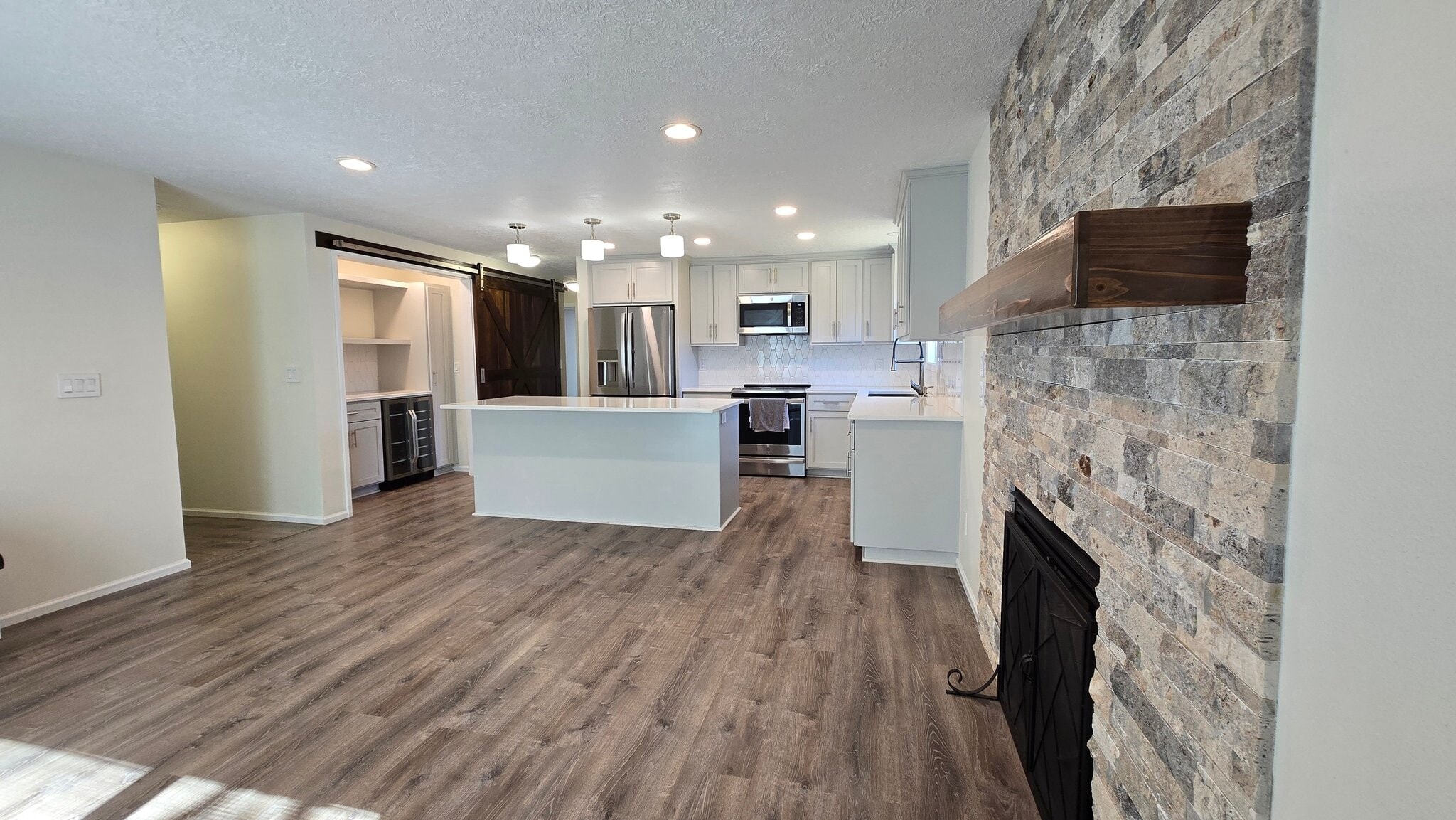 Building Photo - 13938 SW Crist Ct