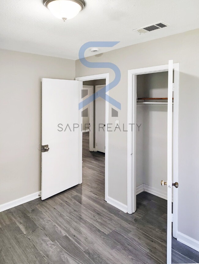 Building Photo - 203 Johns Rd