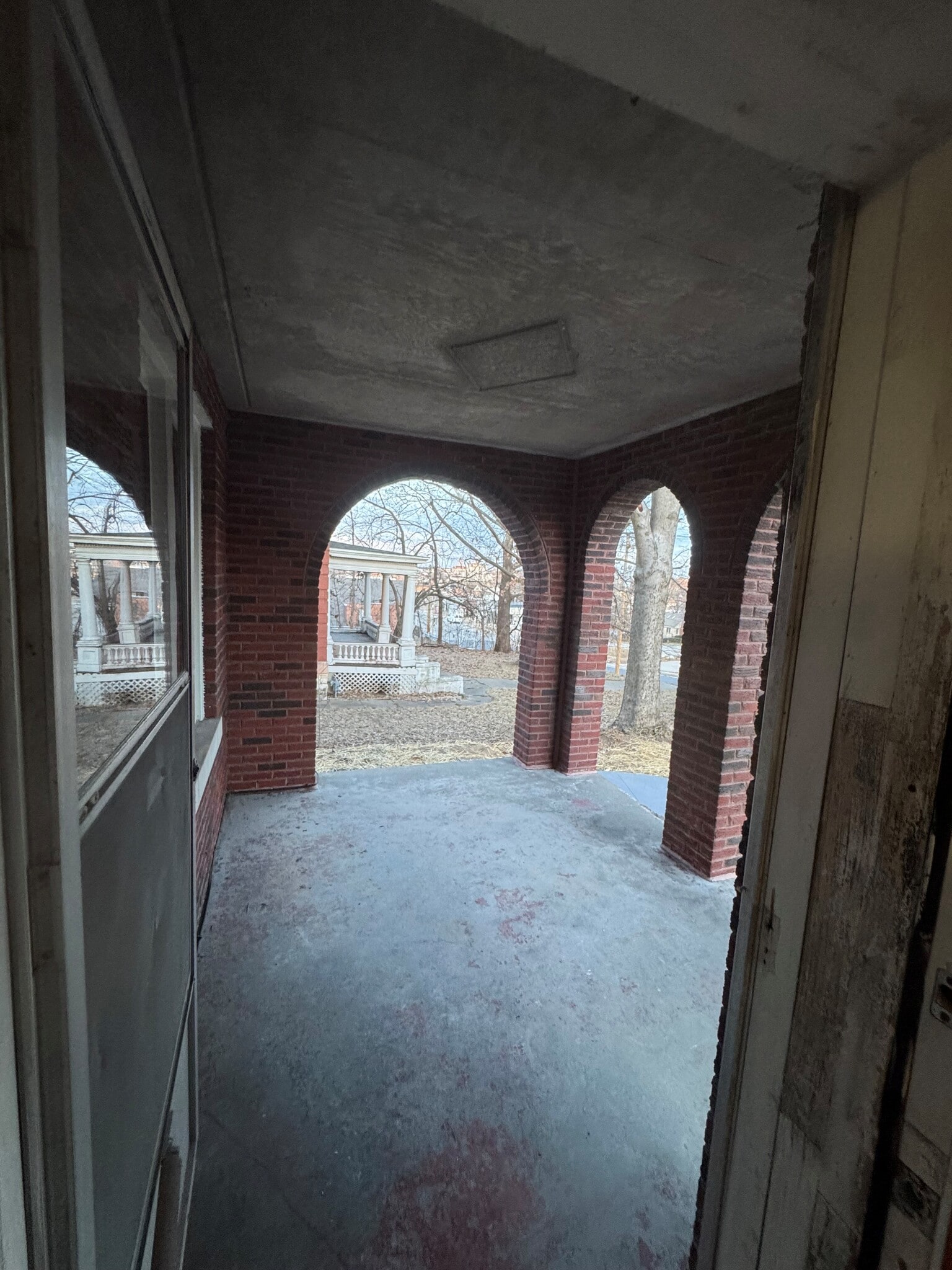 Building Photo - 922 Jefferson St