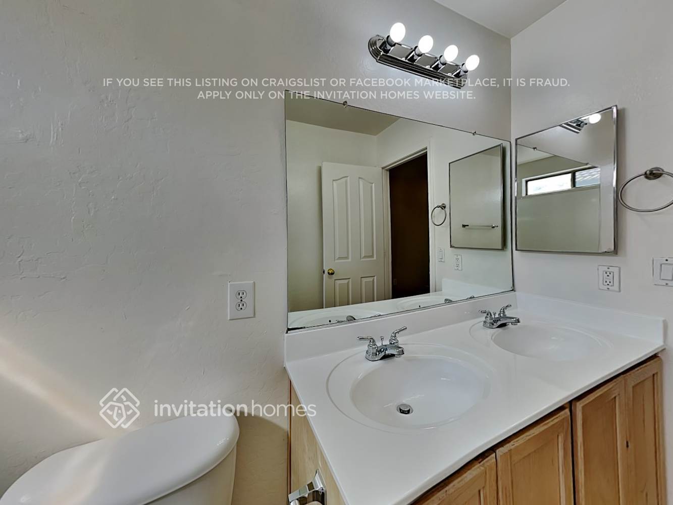 Building Photo - 12302 W Dreyfus Dr