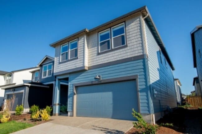 Building Photo - Beautiful newer construction 4 bed, 2.5 ba...