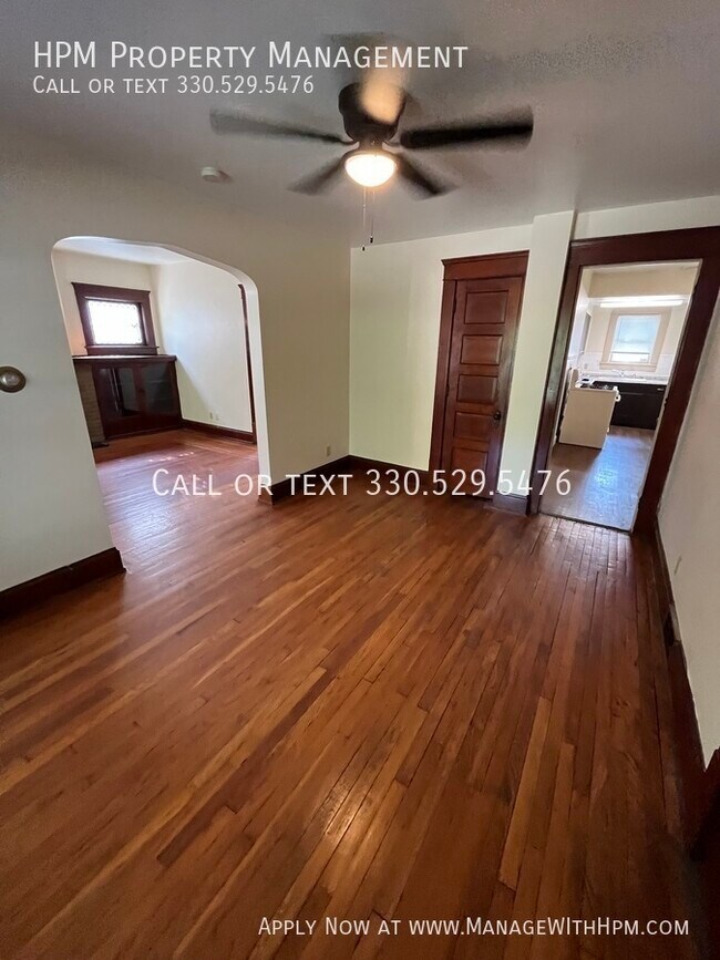 Building Photo - 28 Grand Ave