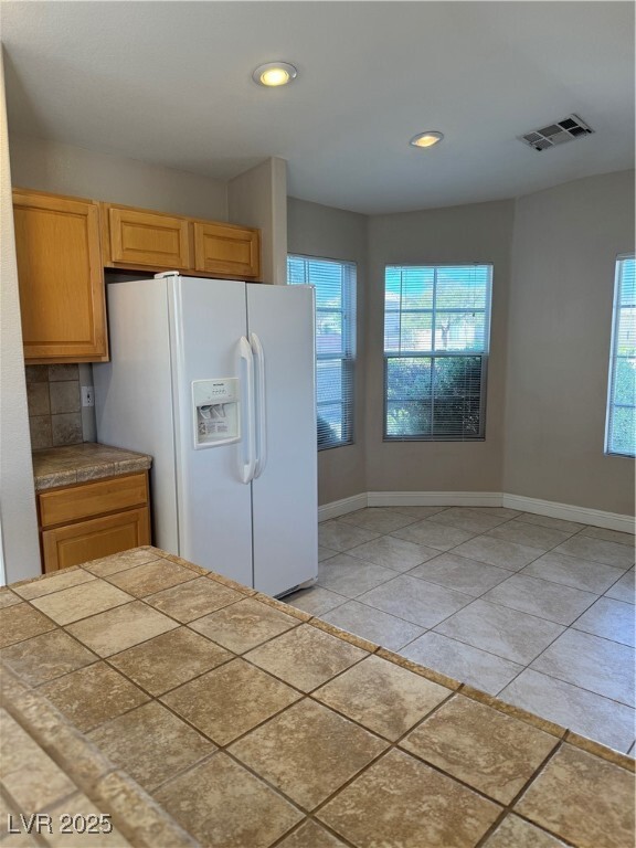 Building Photo - 2498 Foxmoore Ct