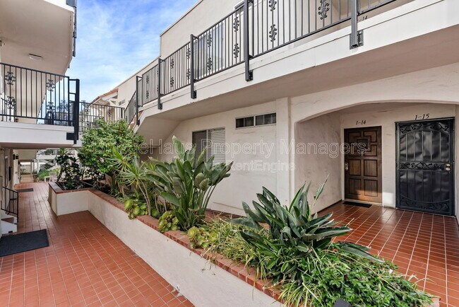 Building Photo - 3972 Jackdaw St