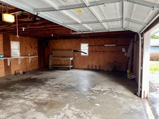 Building Photo - 1225 E Jefferson St