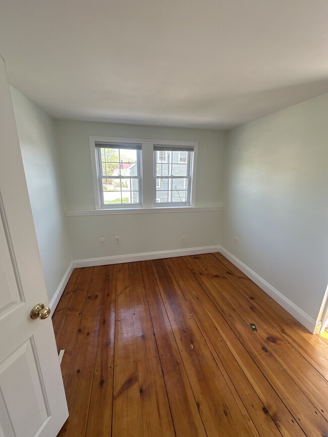 Primary Photo - Tour 5/30 2:30 - 3:30. Newly updated Cape ...