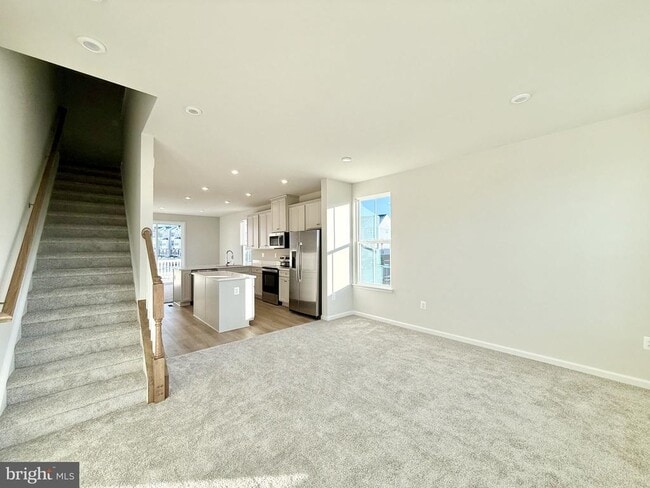 Building Photo - 9366 Tanfield Dr