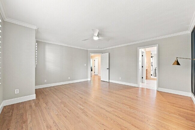 Building Photo - 6275 S Walden Way