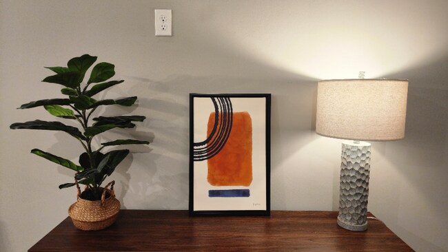 Building Photo - 435 Elm St NW