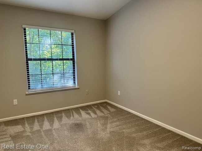 Building Photo - 7219 Danbrooke Ct