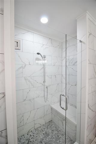 Building Photo - 806 Bryson St