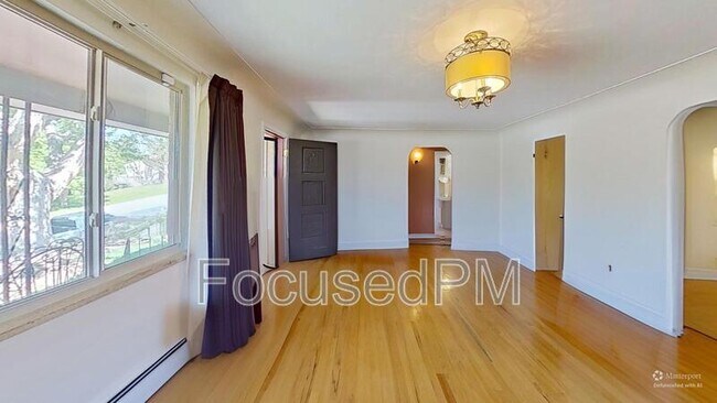 Building Photo - 4030 S Fox St