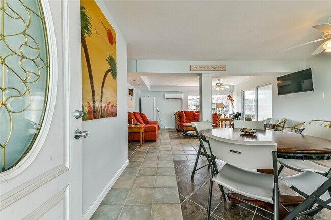 Building Photo - 16542 E Bayside Way