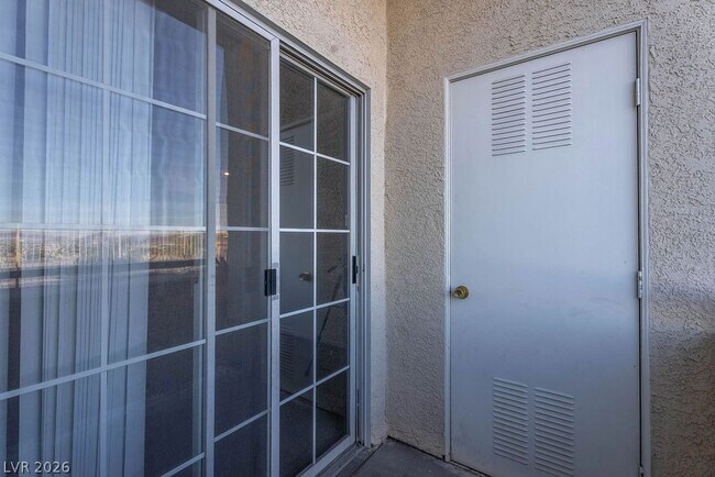 Building Photo - 1846 Scimitar Dr