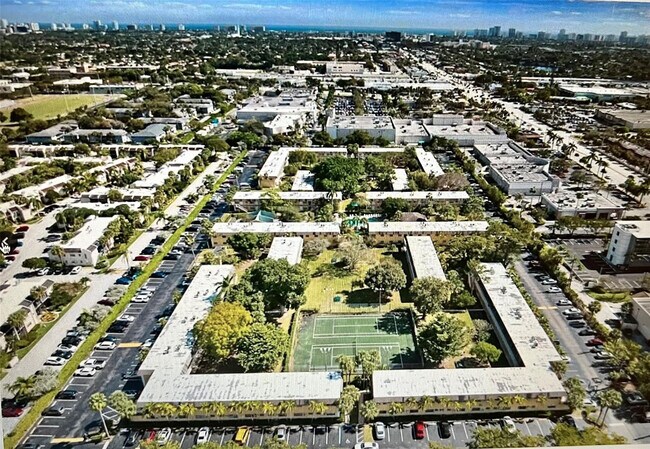 Building Photo - 5150 NE 6th Ave