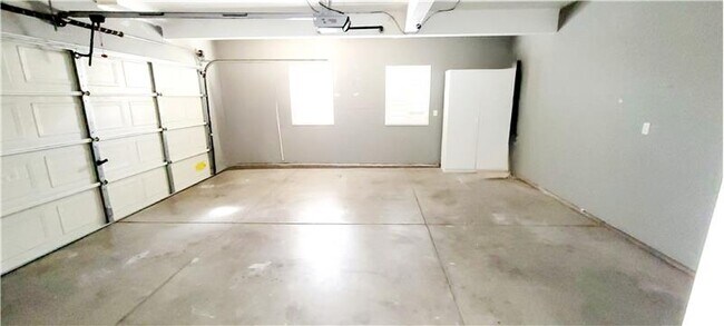 Building Photo - 1570 Barkley Ln