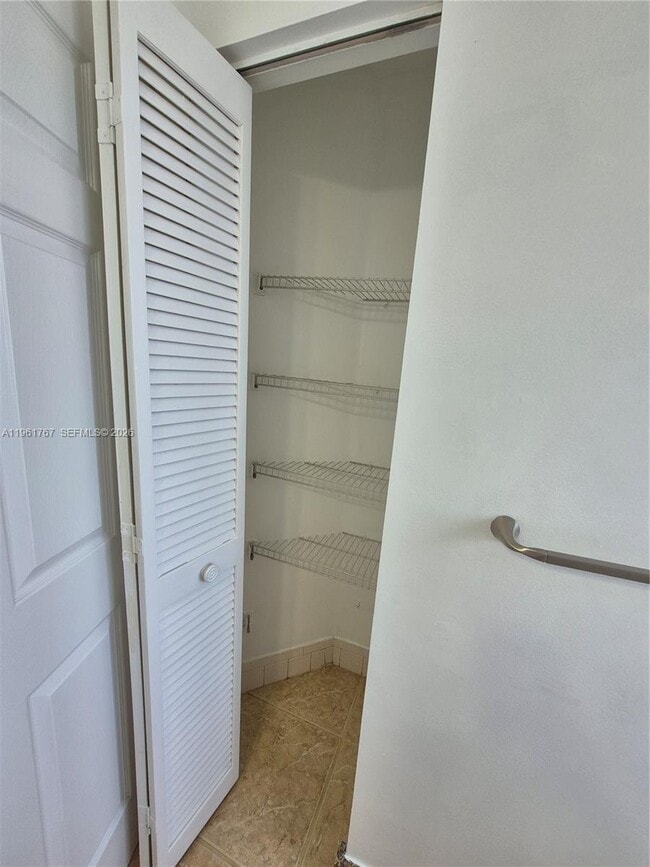 Building Photo - 16955 SW 142nd Pl