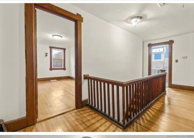 Building Photo - 1276 North Ave