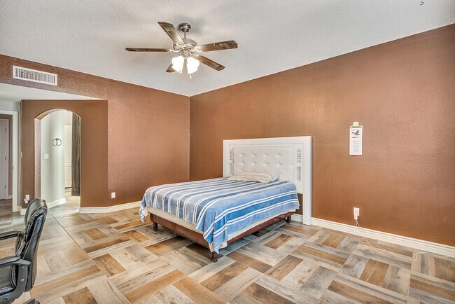 Building Photo - 12709 Tierra Lily Ct