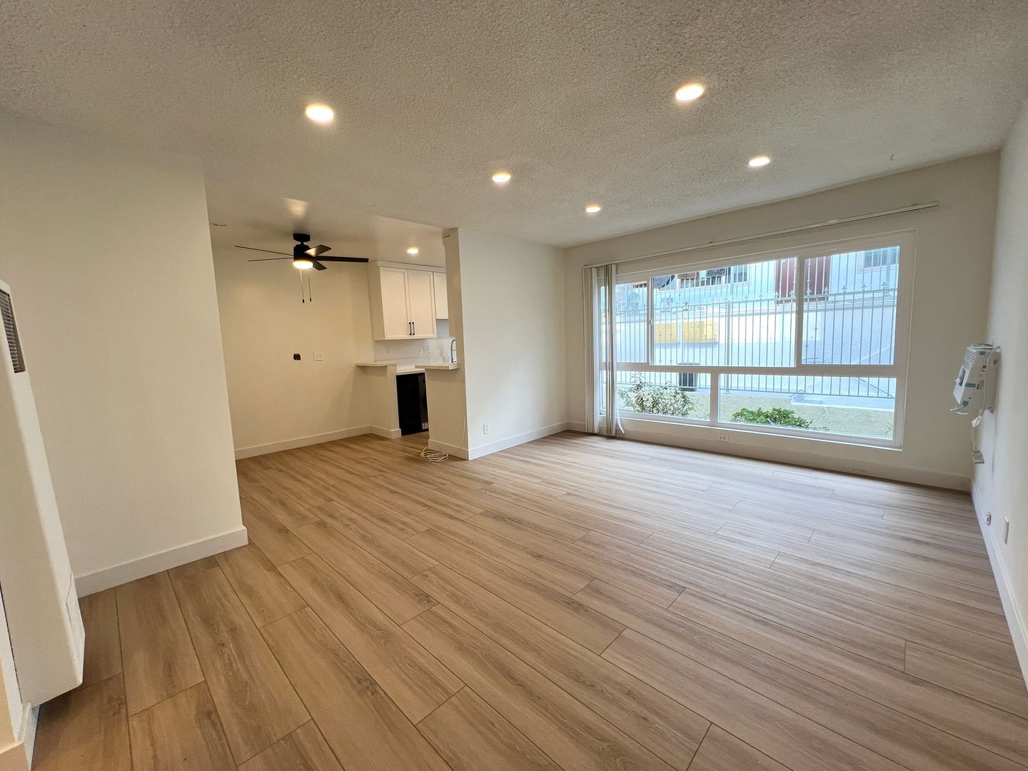 Building Photo - 3317 Keystone Av