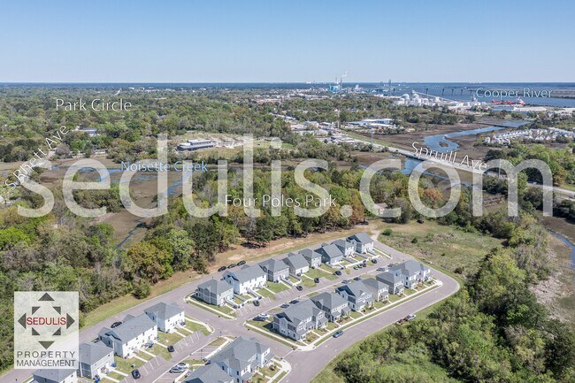 Building Photo - 3923 Four Poles Park Dr