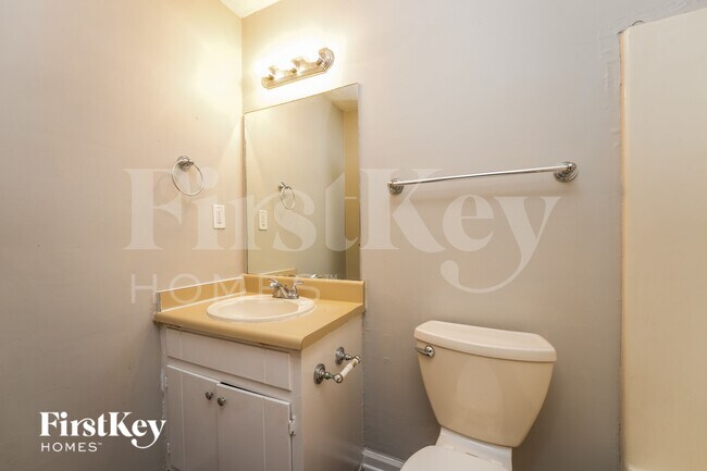 Building Photo - 1408 Meadowind Ct SW