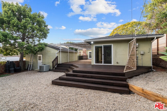 Building Photo - 1616 Ashland Ave