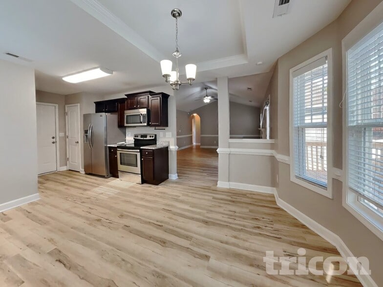 Building Photo - 140 Parkers Pointe Dr