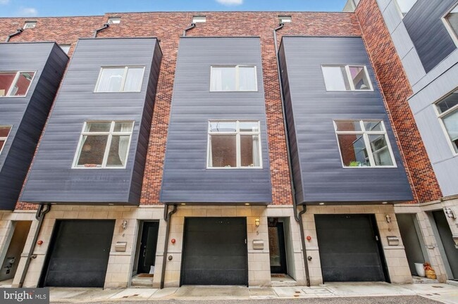 Building Photo - 151 N 2nd St