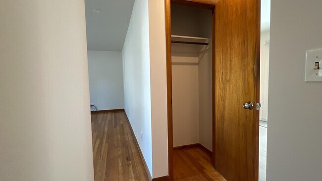 Building Photo - 1628 Smith Pl
