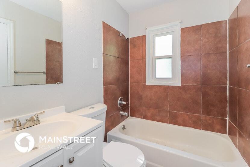 Building Photo - 4065 Meadow Dr