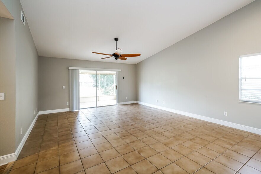 Building Photo - 1620 Cobbler Dr