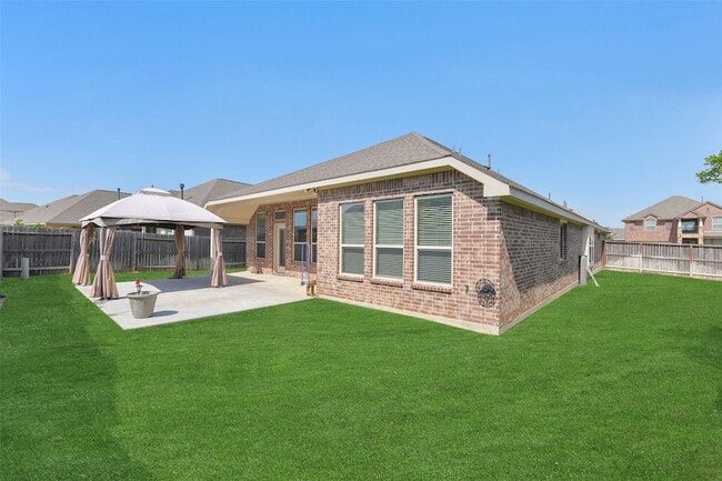 Building Photo - 17515 Cypress Hilltop Wy