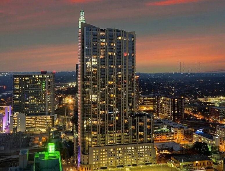 Building Photo - 360 Nueces St