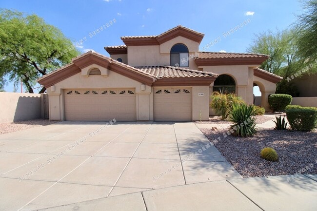 Building Photo - BEAUTIFUL 4 BEDROOM + LOFT ON CULDESAC WITH POOL/SPA