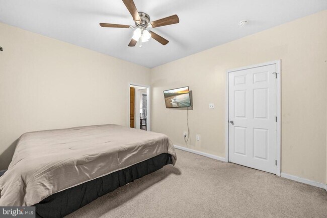 Building Photo - 14715 Jennifer Ct