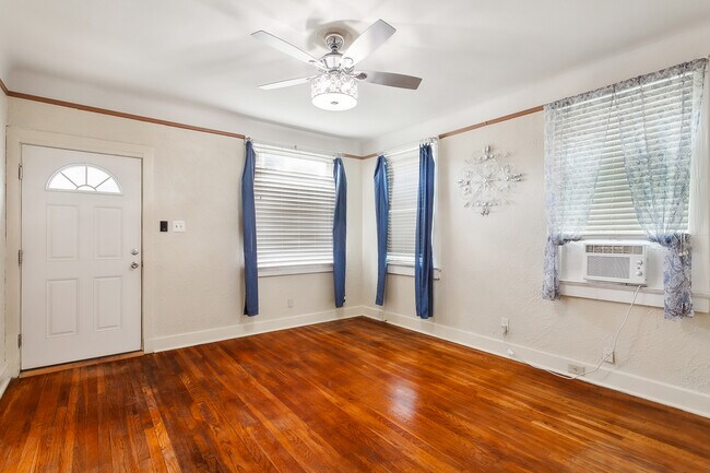 Building Photo - 7707 Green St