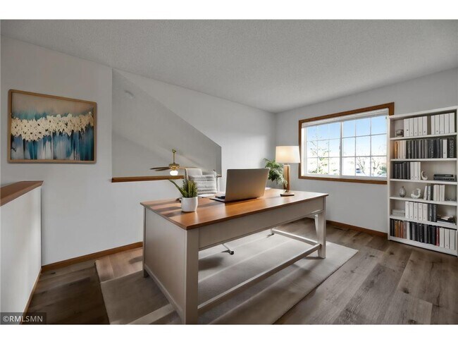 Building Photo - 17397 Glacier Wy