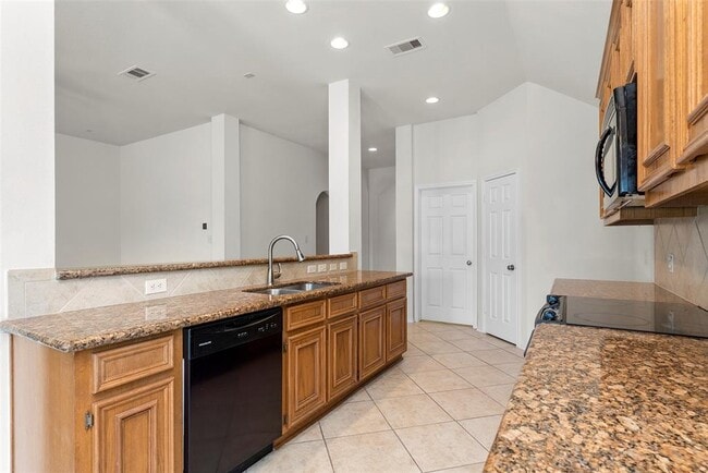 Building Photo - 11047 Pierce Valley Dr