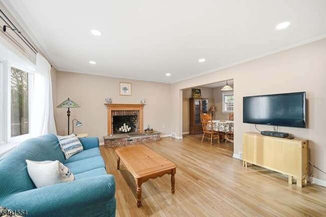 Building Photo - 58 Dogwood Rd