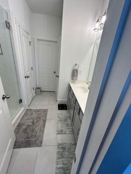 Building Photo - 1505 Layton Ln NW