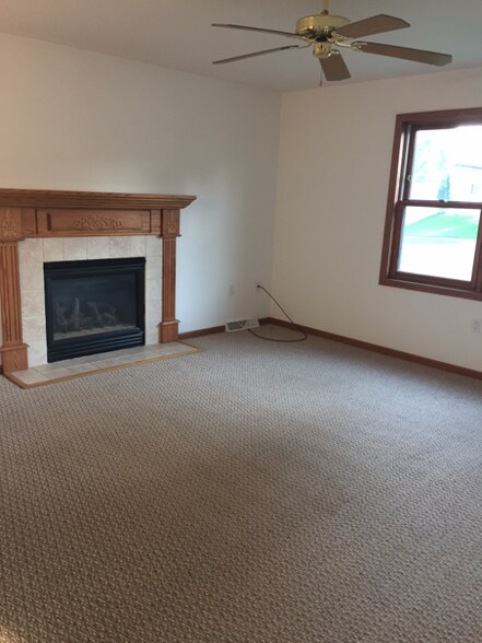 Building Photo - 6601 Radford Dr